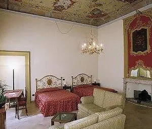 3* Hotel La Luna