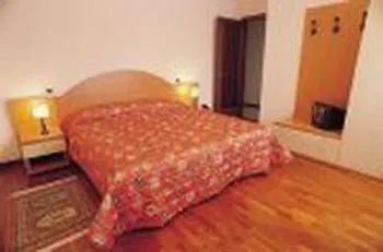 Hotel apartamentowy Giada Palace - Rooms Lukka