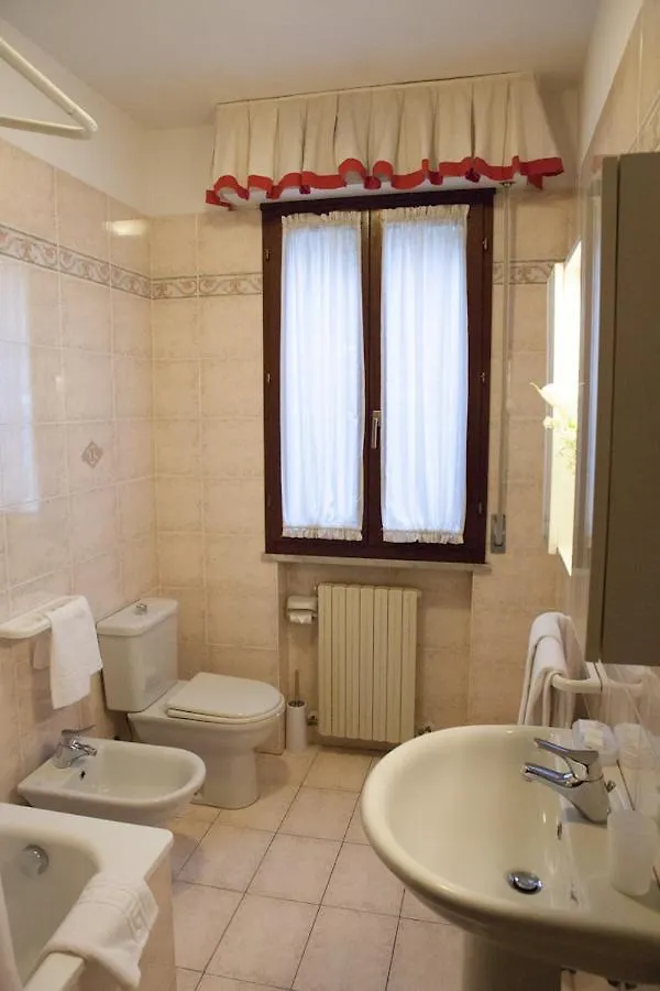 Giada Palace - Rooms Lucca
