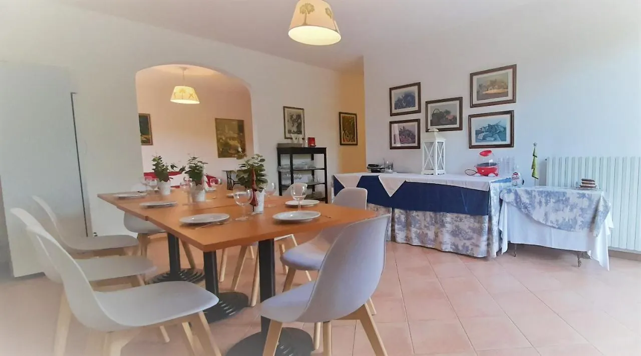 Giada Palace - Rooms Lucca 2*,